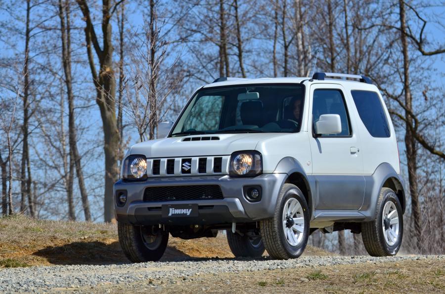  Suzuki Jimny Ambition 2015 года  (фото 7 из 17)